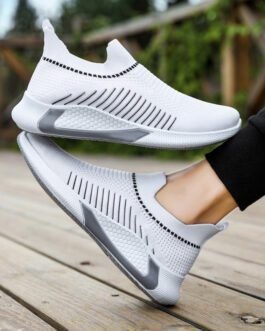 Fashion Mesh Sock Shoes With Striped Design Men Outdoor Breathable Slip-on Sneakers Csuale Lightweight Running Sports Shoes